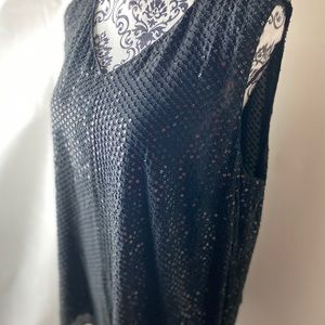 CHAUS simple sparkling sequin tank top.